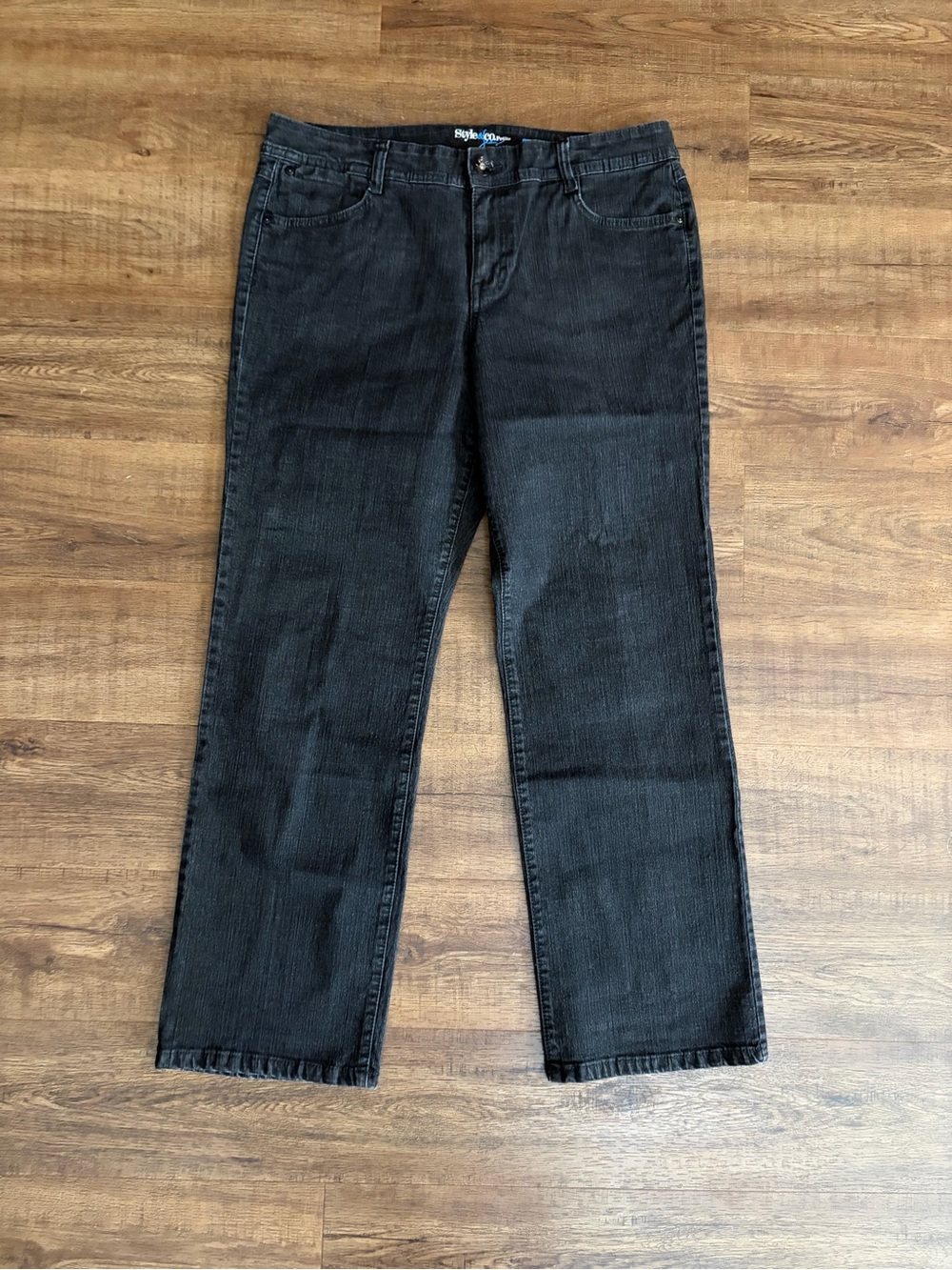 ✨ VINTAGE Y2K STYLE & CO EMBROIDERED BACK POCKET DARK WASH JEANS ✨